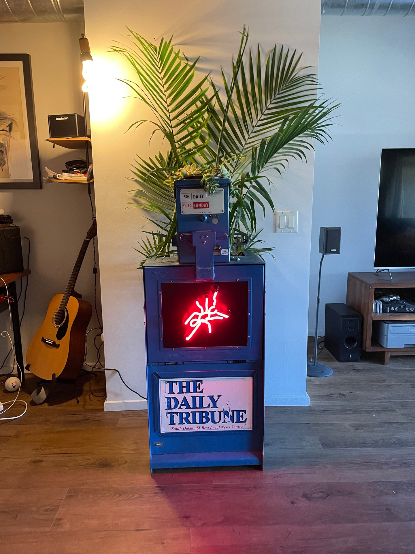 Newspaper stand planter w/neon sign