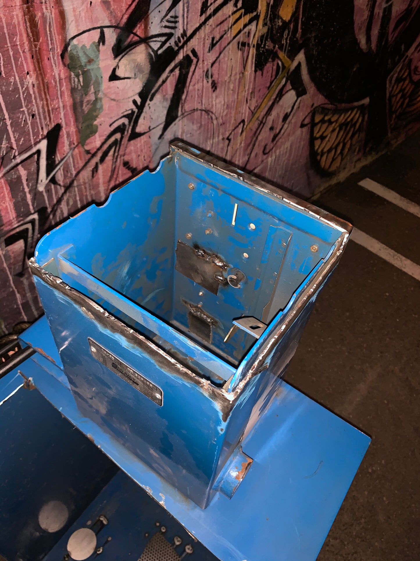 Newspaper Stand Planter w/Neon