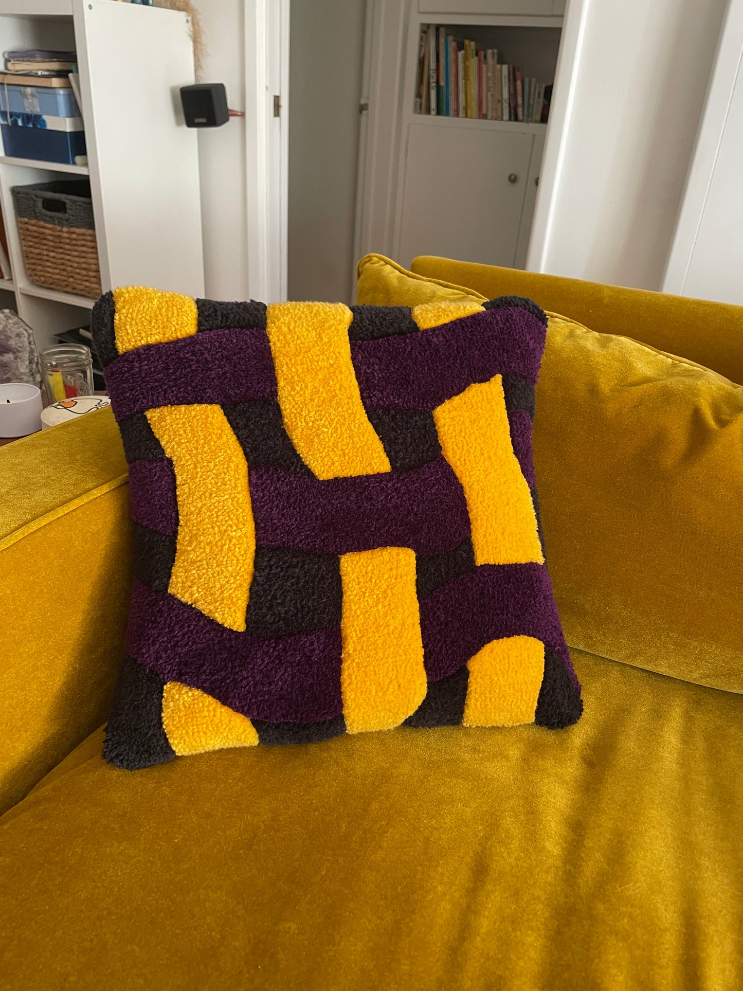 #11 - Cut pile tufted pillow - 18" x 18" Acrylic