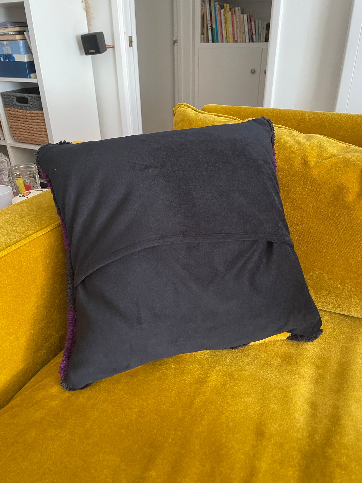 #11 - Cut pile tufted pillow - 18" x 18" Acrylic